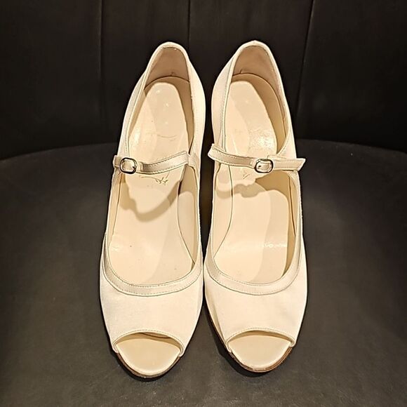 SOMETHING BLEU Satin Open Toe Mary Jane Heels - Size 9 1/2 - Picture 2 of 8